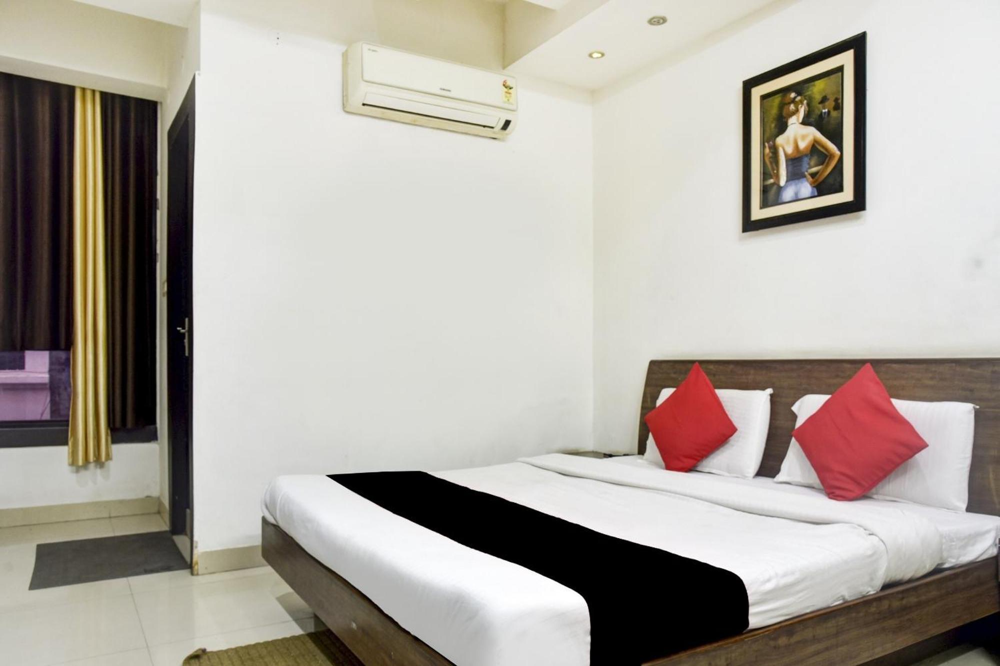 Hotel O Aditya Palace 博帕尔 外观 照片