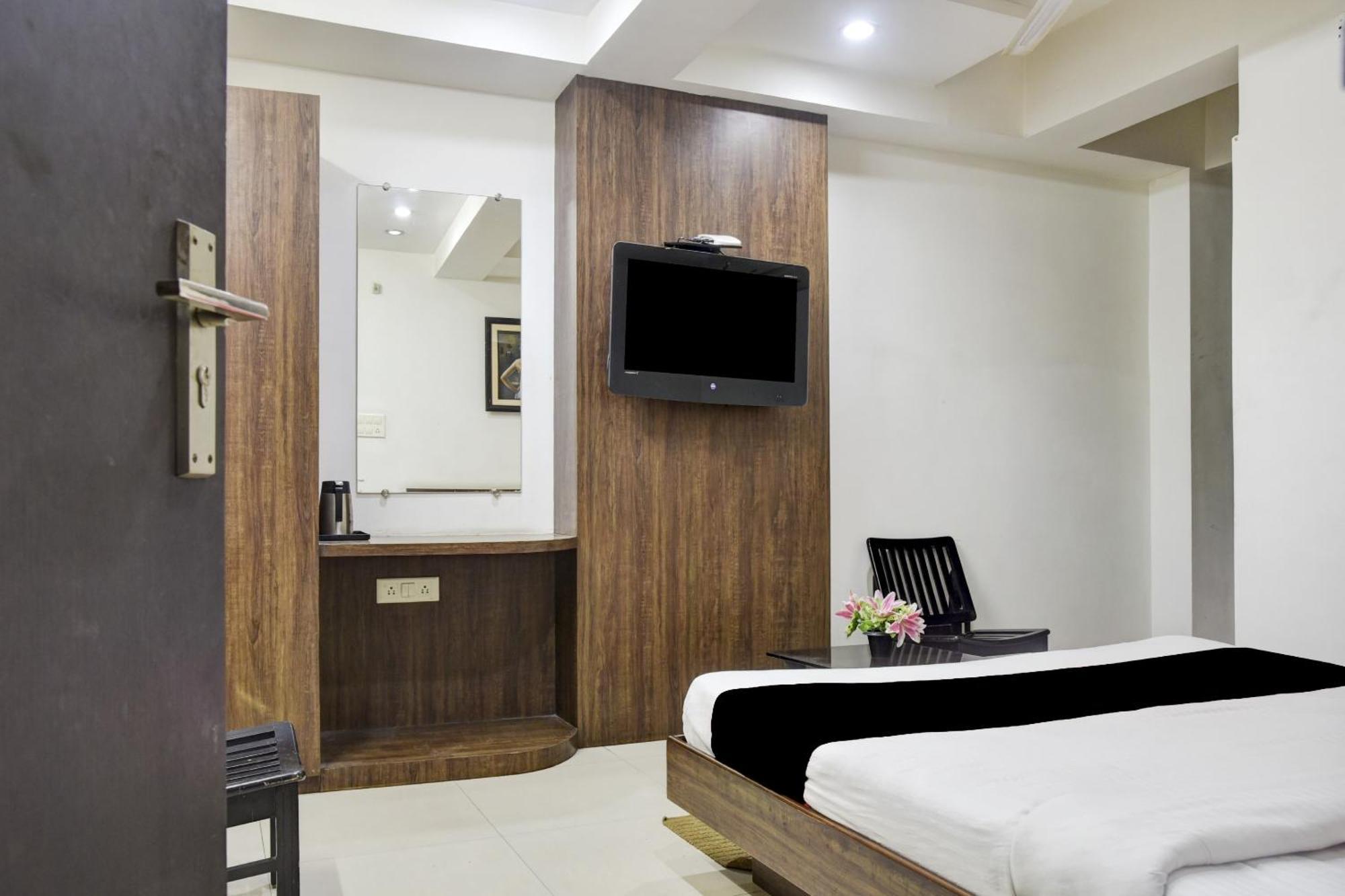 Hotel O Aditya Palace 博帕尔 外观 照片